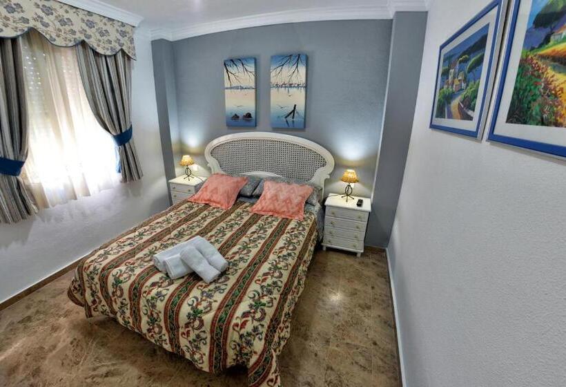 Wonderstays Chalet El Naranjo