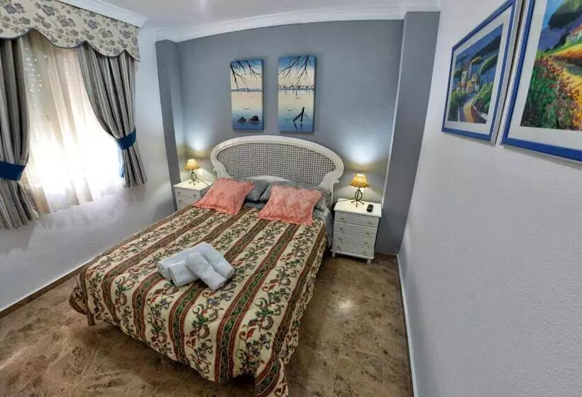 Wonderstays Chalet El Naranjo