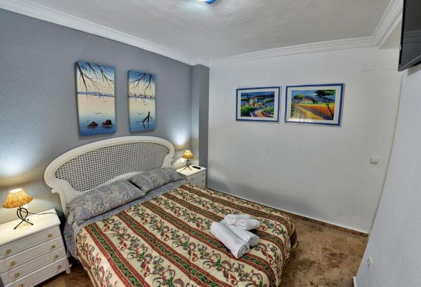 Wonderstays Chalet El Naranjo