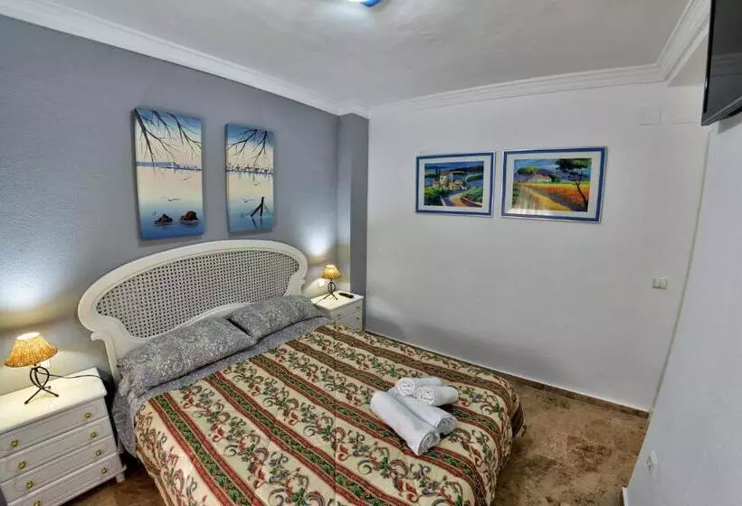 Wonderstays Chalet El Naranjo