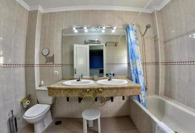 Wonderstays Chalet El Naranjo