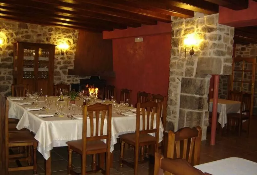 Hostal Casa Laure Y Mª Jose