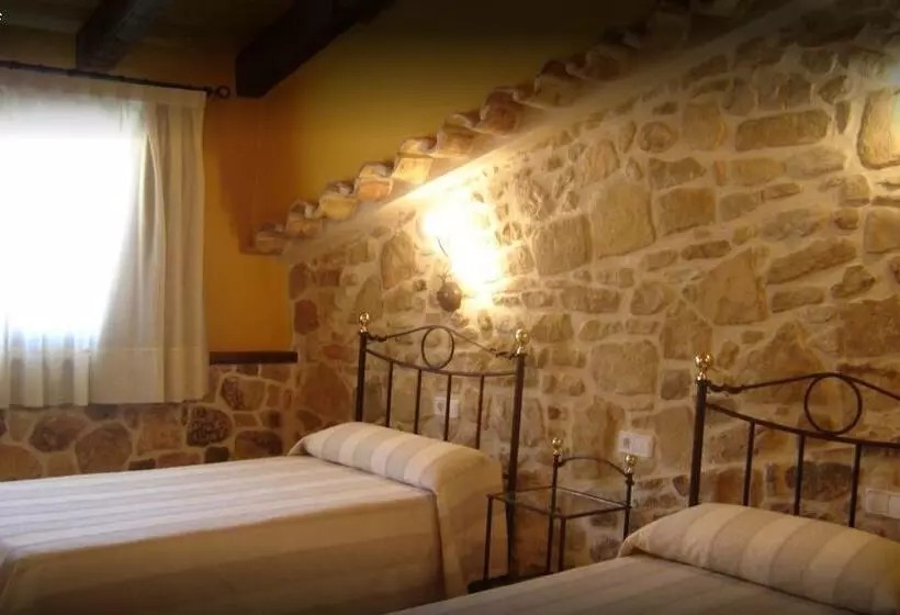 Hostal Casa Laure Y Mª Jose