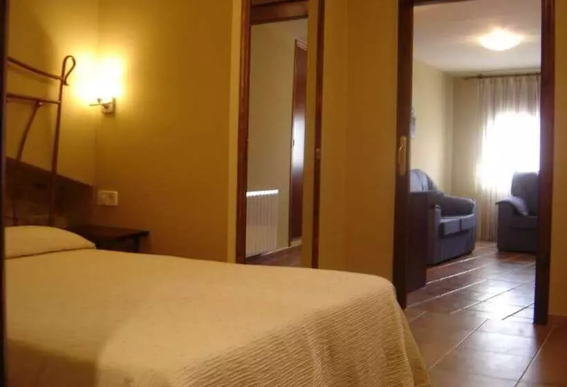 Hostal Casa Laure Y Mª Jose