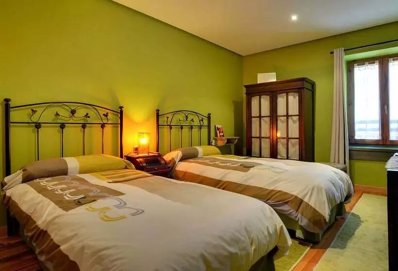 Hostal Rural Txapi Txuri Logis Hotels
