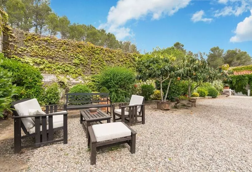 Hotelli Comarquinal Bioresort Penedès