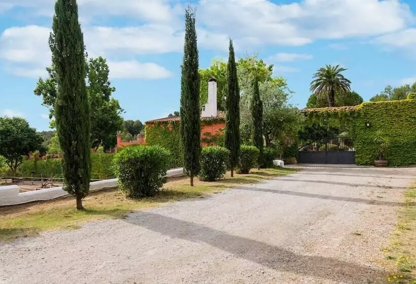 Hotelli Comarquinal Bioresort Penedès