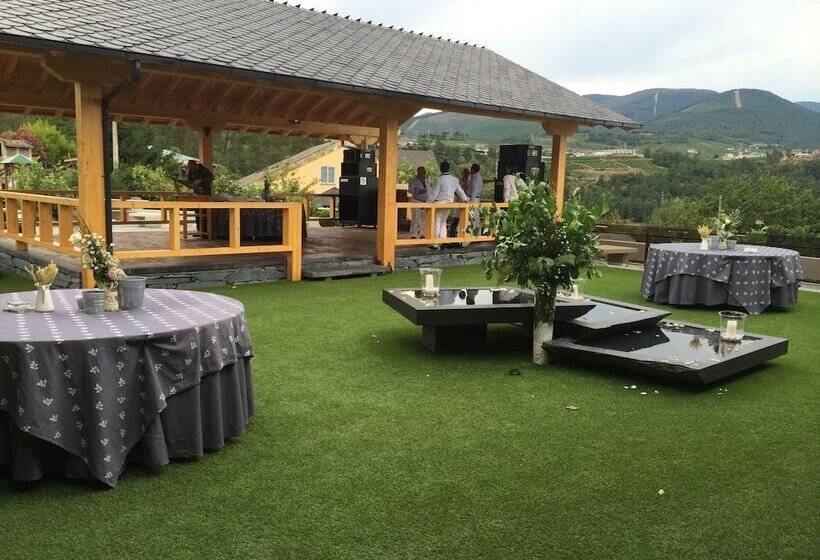 בית מלון כפרי Complejo Hostelero Paladium