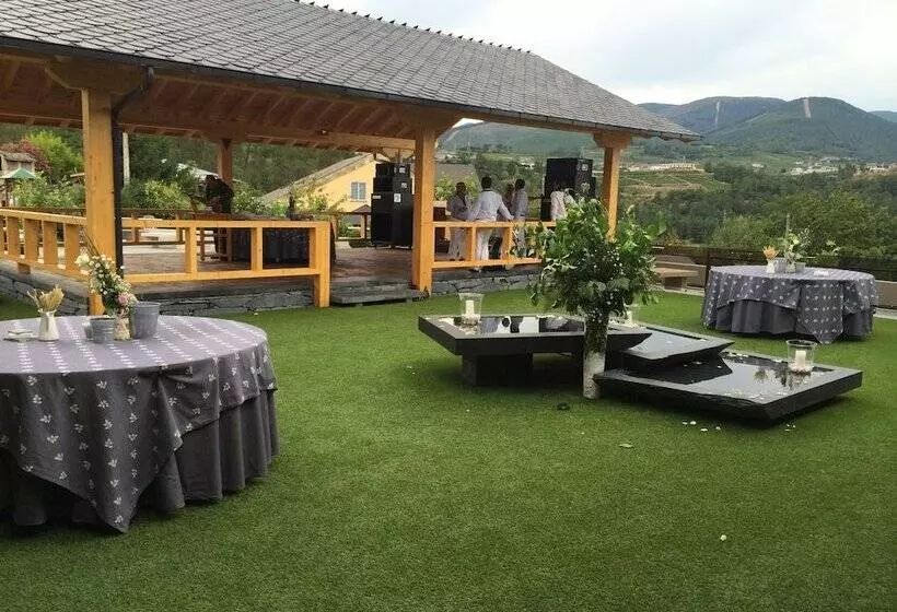 Hotelli Complejo Hostelero Paladium