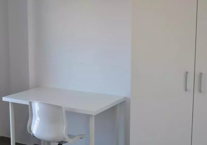 Hotelli Habitaciones Turísticas Seis Grifos