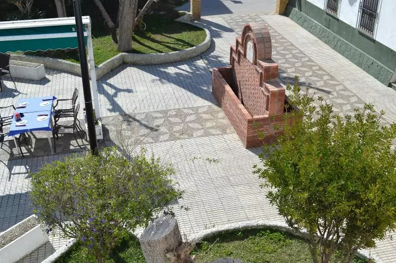 Hotelli Habitaciones Turísticas Seis Grifos