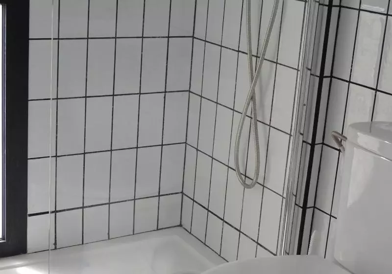 Hotelli Habitaciones Turísticas Seis Grifos