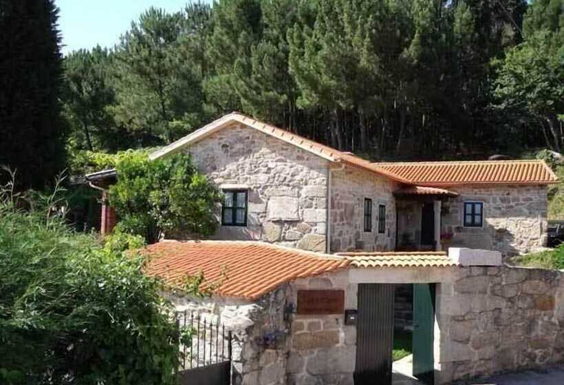 پانسیون Casal De Folgueiras