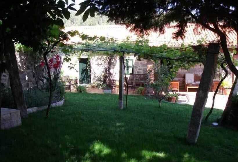 پانسیون Casal De Folgueiras