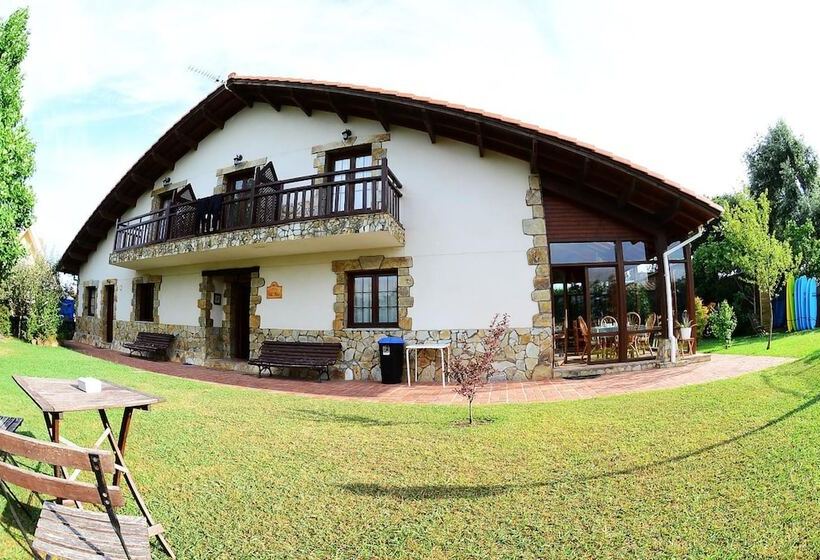 פנסיון La Wave Surf House