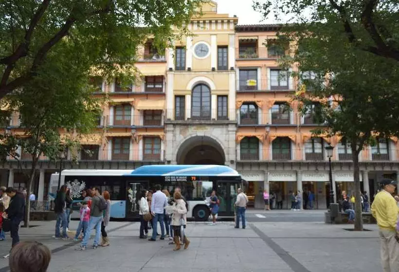 Majatalo Posada La Reja