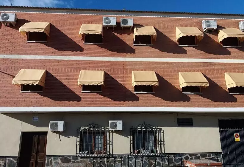 Majatalo Posada La Reja