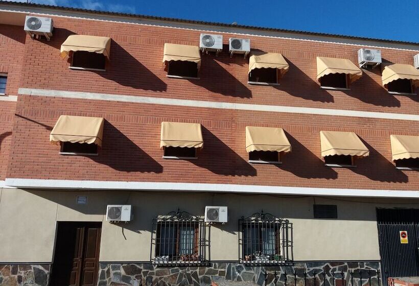 膳宿费 Posada La Reja