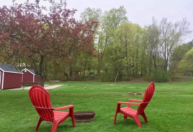 Aamiaismajoitus (B&B) Inn At Kampfires