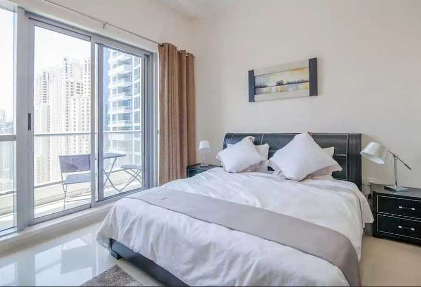 Driven Holiday Homes Bay Central