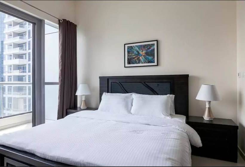 Driven Holiday Homes Bay Central