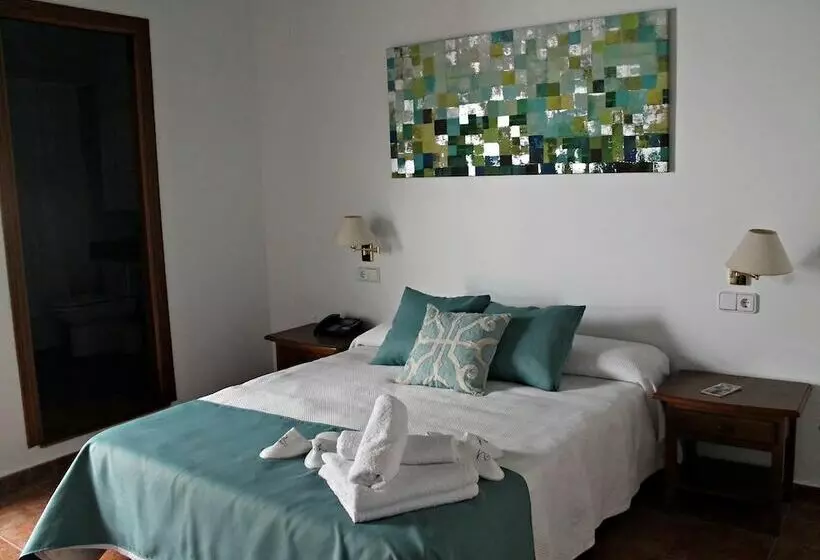 Hostal Puerta De Arcos