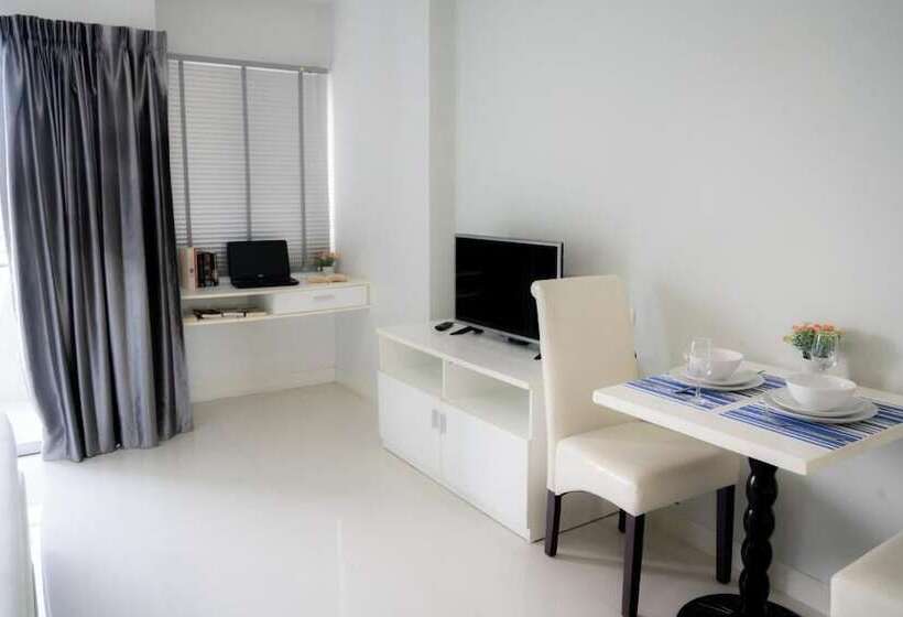 Hotel Baan Pattaya By Sabai