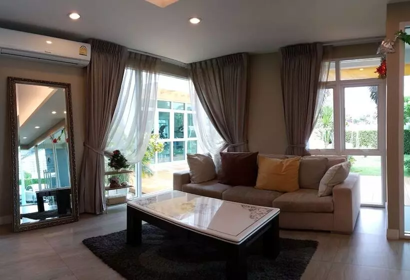 هتل Baan Pattaya By Sabai