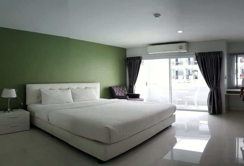 Hotel Baan Pattaya By Sabai