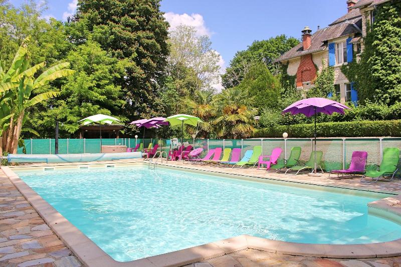 Le Pavillon De St. Agnan