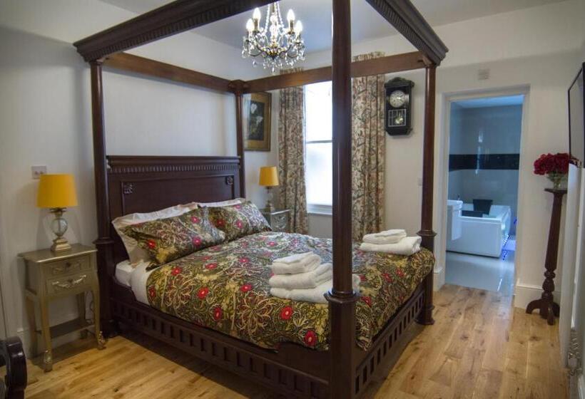 بنسيون Abbey Canterbury