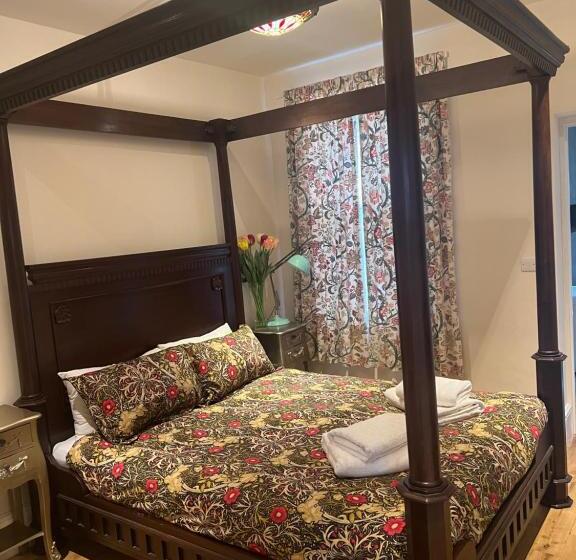 بنسيون Abbey Canterbury