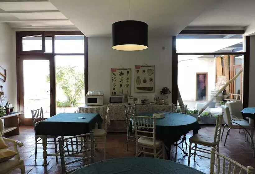 Majatalo Casa Rural Santa Ana