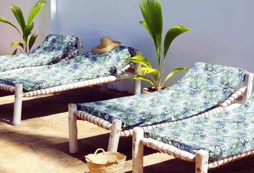 Пансион Hakuna Matata Villa