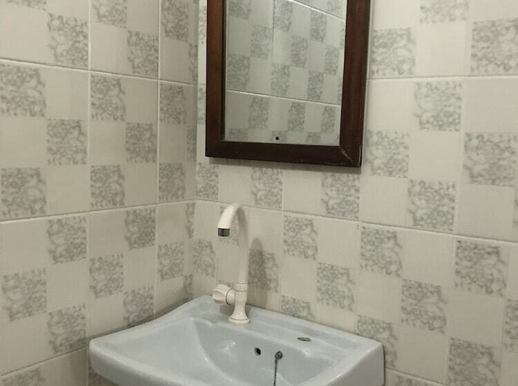 Пансион Hakuna Matata Villa