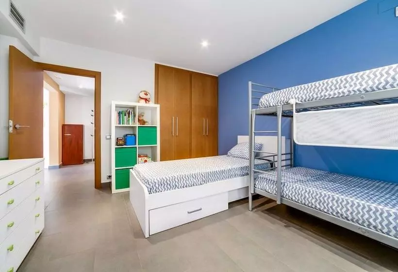 Vivalidays Villa Agathe Barcelona