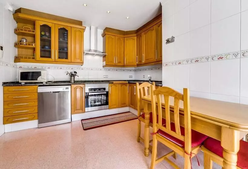 Vivalidays Villa Agathe Barcelona