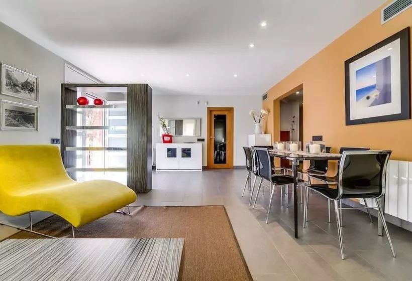 Vivalidays Villa Agathe Barcelona