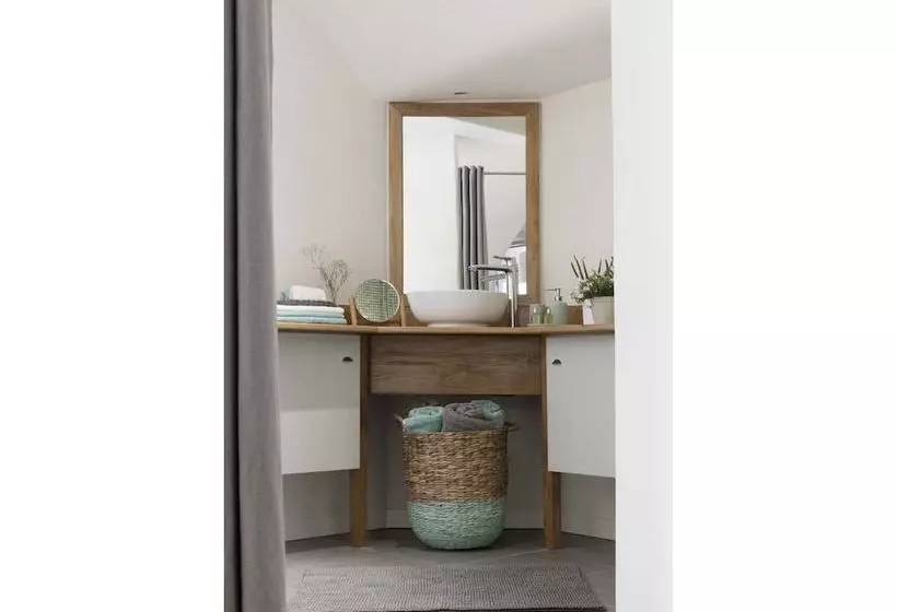 Aamiaismajoitus (B&B) Les Hauts De Jade