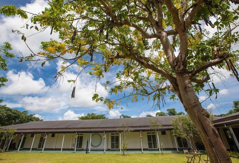 تختخواب و صبحانه Ncnu Campus Inn暨大行旅