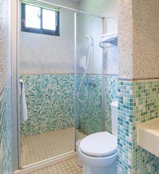 تختخواب و صبحانه Ncnu Campus Inn暨大行旅