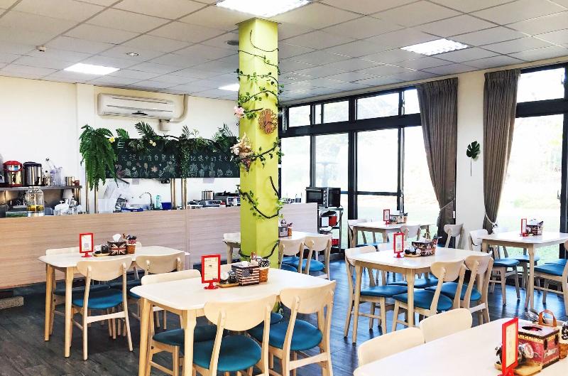 تختخواب و صبحانه Ncnu Campus Inn暨大行旅