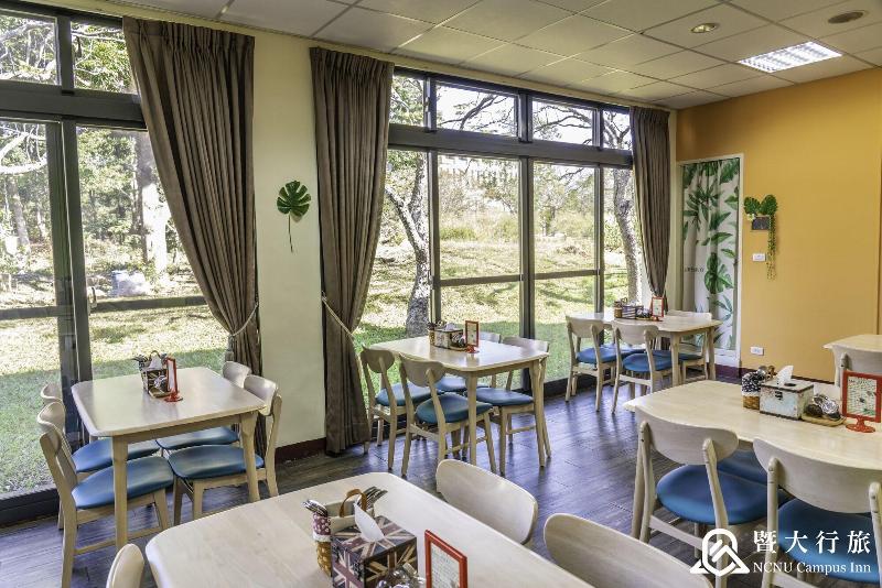 تختخواب و صبحانه Ncnu Campus Inn暨大行旅