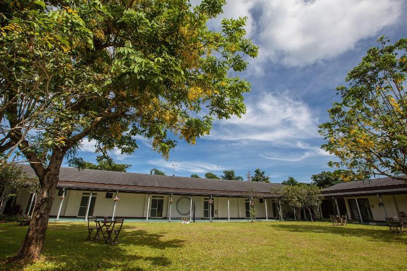 تختخواب و صبحانه Ncnu Campus Inn暨大行旅