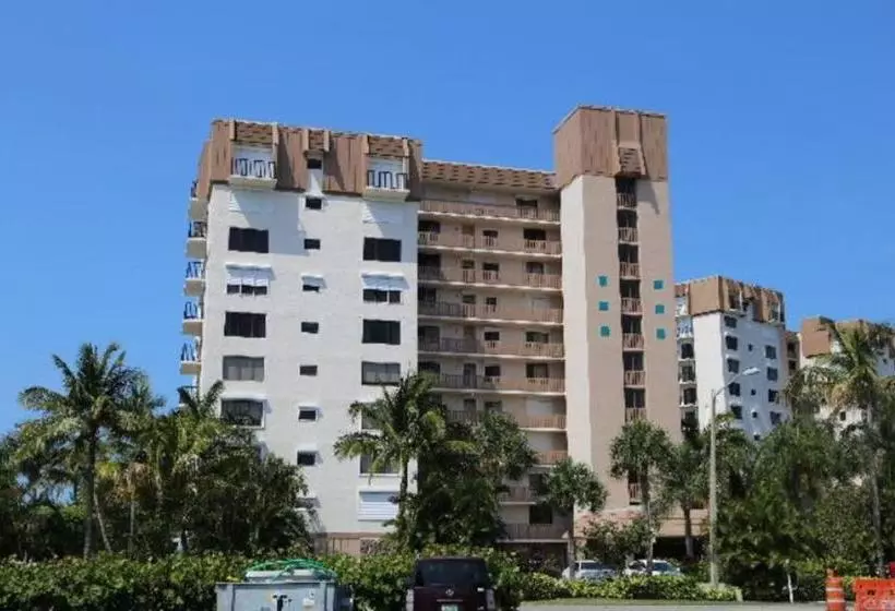 Caper Beach 212