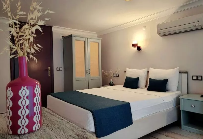 هتل Cunda Rooms