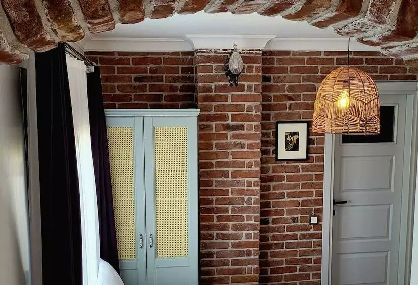 هتل Cunda Rooms