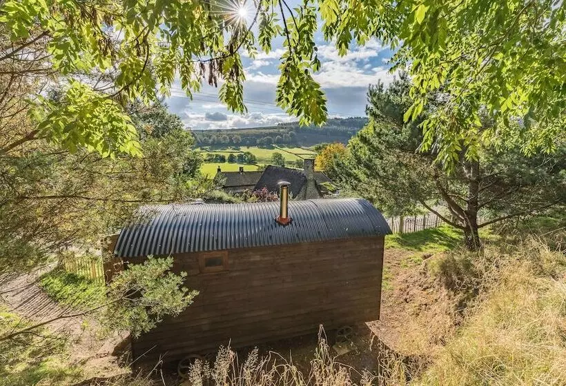 Hostelli Craven Shepherd Huts