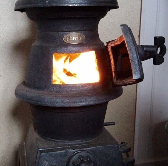 مسافرخانه Craven Shepherd Huts