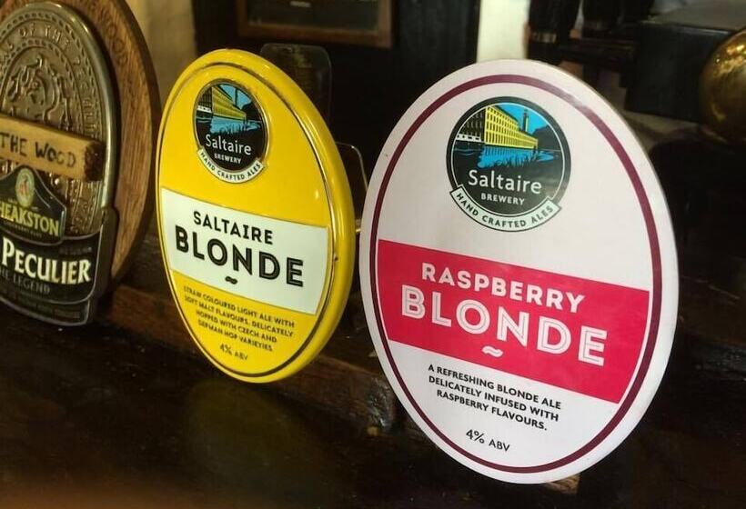 مسافرخانه Craven Shepherd Huts